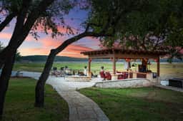 J-Bar-J Lodge - Image 2