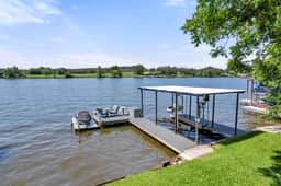 River Oaks Place - Image 2
