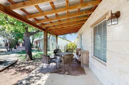 Historic Rocky Hill - Malbec Suite - Image 2