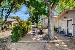 Travis Street - Travis Cottage - Image 3
