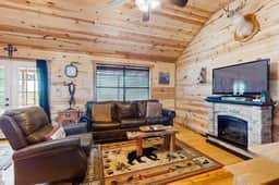 River's SkyView Lodge - Image 4