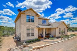 Hill Country Haven - Image 2