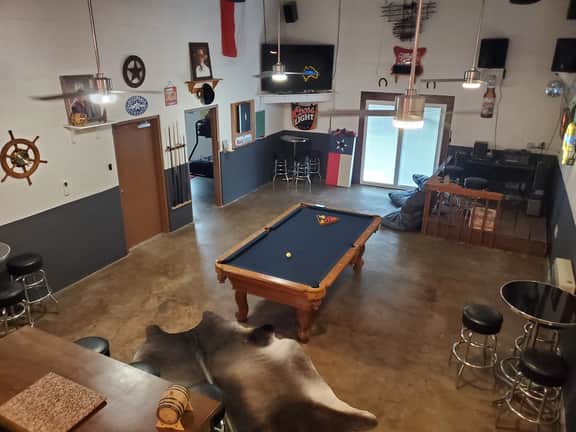 J-Bar-J Lodge - Image 3