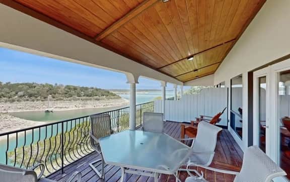 Vineyard Haus - Image 2