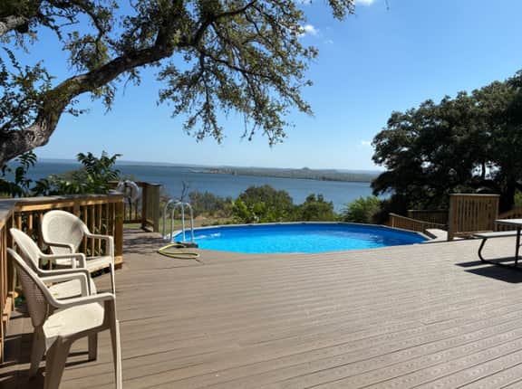 Lake Buchanan Grand Retreat - Image 2
