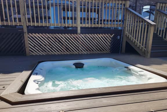 Lake Buchanan Grand Retreat - Image 3