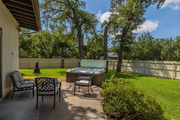Das Treff Platz | Hot Tub | Firepit - Image 3