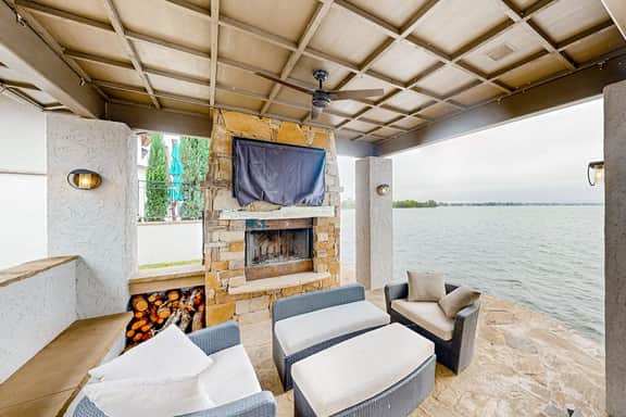 Open Water Oasis - Image 2