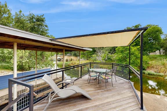 Waterside Retreat - Image 2