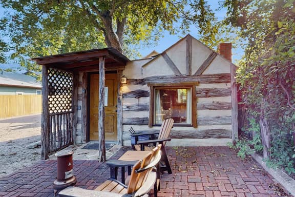 The Cabin at Durst Haus - Image 1