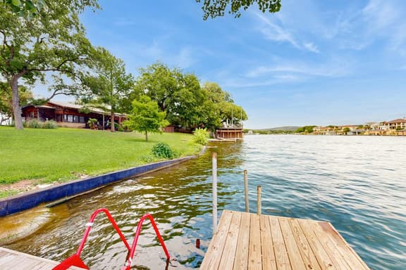 Little House on LBJ - Image 1