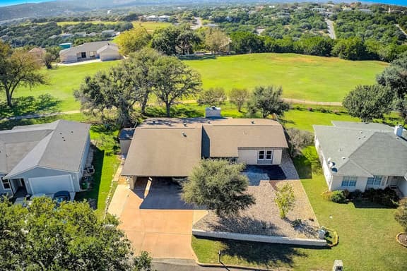 Lago Vista Sunset Villa - Image 1