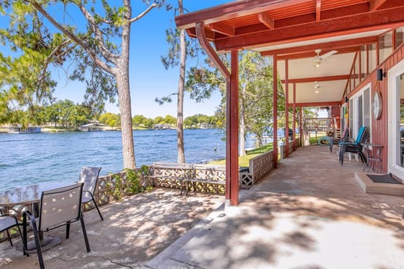 Beckers Point Lake Houses - Image 1