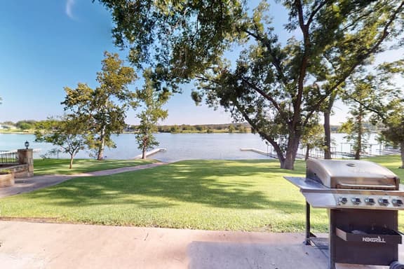 Sunny Days Lake Retreat - Main Home - Image 1