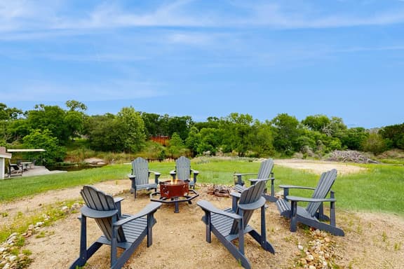 Waterside Retreat - Image 1