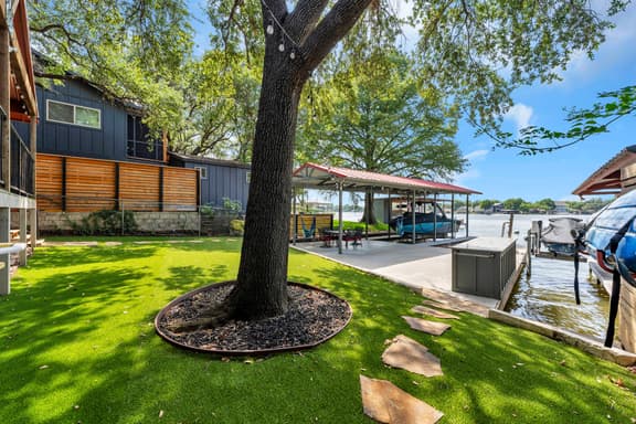 Villa Shoals - Image 1
